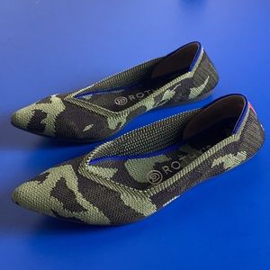 Rothy’s Women's The Point Olive Green Camouflage Flat Retired Size 7